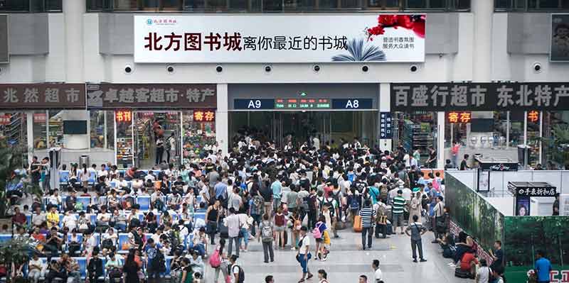 高铁站台内的广告包括哪些，，，，高铁站台广告有什么优势